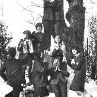 Na cmentarzu ewangelickim obok szkoły